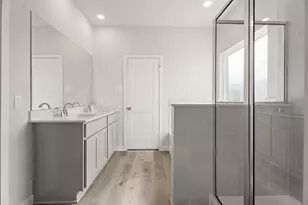 755 Woodhaven Lks Dr, La Marque, TX 77568 - Photo 16