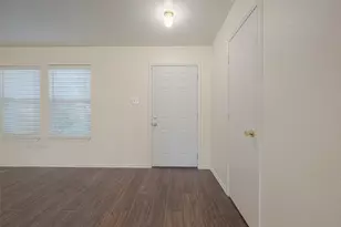 19839 Rustic Lake Ln, Cypress, TX 77433 - Photo 4