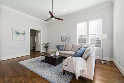 1360 W 25th Street, Houston, TX 77008 - Photo 10