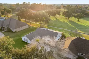 1328 Greenbriar Dr, Huntsville, TX 77340 - Photo 36