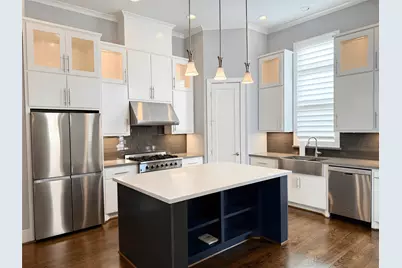 2115 Detering Street, Houston, TX 77007 - Photo 2