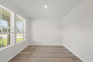 10711 Blocker Ct, Bryan, TX 77801 - Photo 4