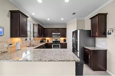 2245 Maple Point Drive N, Conroe, TX 77301 - Photo 4