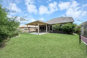 8227 Broadleaf Ave, Baytown, TX 77521 - Photo 38