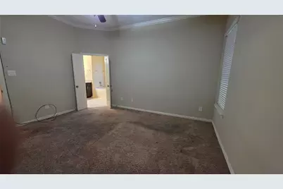 8227 Broadleaf Avenue, Baytown, TX 77521 - Photo 12