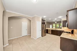 8227 Broadleaf Ave, Baytown, TX 77521 - Photo 10