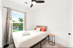 9240 Culver St, Houston, TX 77051 - Photo 12