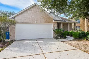 9511 Lakeway View Ln, Humble, TX 77396 - Photo 2