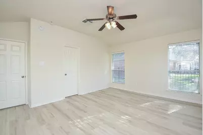 9511 Lakeway View Lane, Humble, TX 77396 - Photo 12