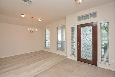 9511 Lakeway View Lane, Humble, TX 77396 - Photo 4