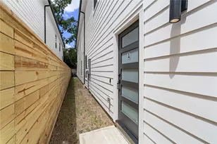 7319 Laura Koppe Rd, Houston, TX 77028 - Photo 22