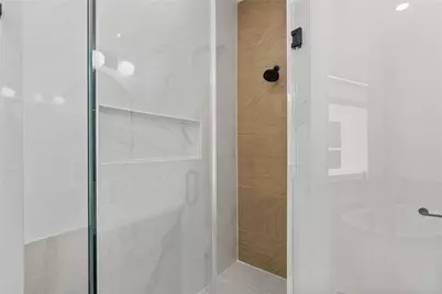 7319 Laura Koppe Road, Houston, TX 77028 - Photo 20