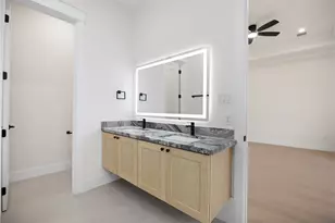 6328 Sidney St, Houston, TX 77021 - Photo 18