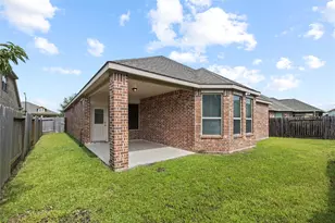 9811 Camellia Gardens Dr, Richmond, TX 77407 - Photo 12