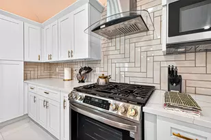 5121 Locust St, Bellaire, TX 77401 - Photo 18