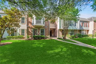 13194 Trail Hollow Dr, Houston, TX 77079 - Photo 1