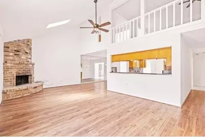 3211 Hazy Park Drive, Houston, TX 77082 - Photo 2