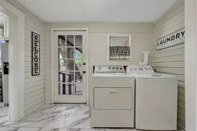 403 S Lee Street, Alvin, TX 77511 - Photo 16
