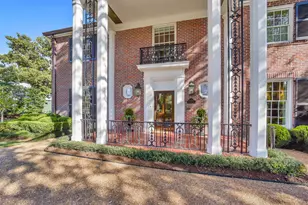 2033 Claremont Ln, Houston, TX 77019 - Photo 4