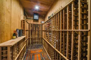 2033 Claremont Ln, Houston, TX 77019 - Photo 18