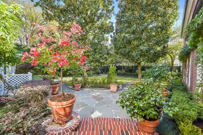 2033 Claremont Lane, Houston, TX 77019 - Photo 34