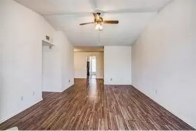 10615 Briar Forest Drive #406, Houston, TX 77042 - Photo 8