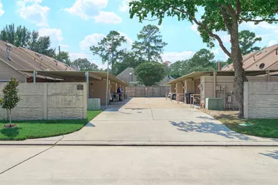 6700 Richardson Road #302, Houston, TX 77069 - Photo 4