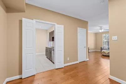 2255 Braeswood Park Drive #146, Houston, TX 77030 - Photo 6