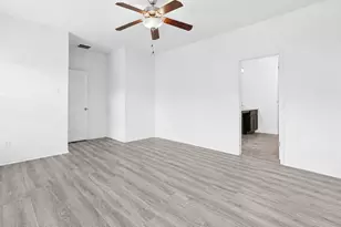 166 Meadow Grove Dr, Conroe, TX 77384 - Photo 22