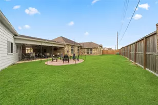 6831 Arlington Dr, Manvel, TX 77578 - Photo 6
