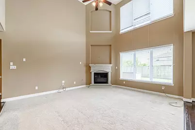 4607 Rockton Hills Lane, Sugar Land, TX 77479 - Photo 18