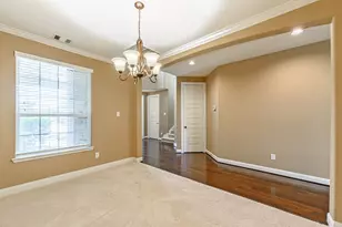 4607 Rockton Hills Ln, Sugar Land, TX 77479 - Photo 8