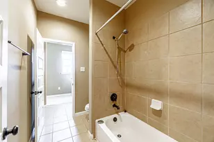 4607 Rockton Hills Ln, Sugar Land, TX 77479 - Photo 38