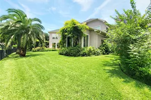 9 Camden Ct, Sugar Land, TX 77479 - Photo 20