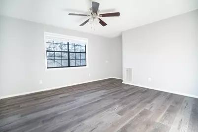 5214 Lodge Creek Drive, Houston, TX 77066 - Photo 12