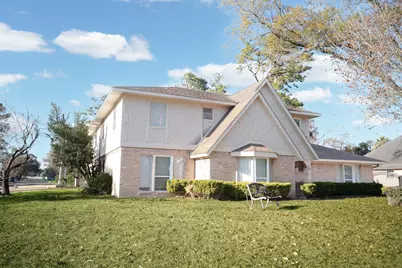 5214 Lodge Creek Drive, Houston, TX 77066 - Photo 2