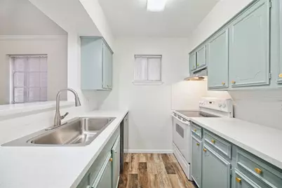 513 Ridge #2, Houston, TX 77009 - Photo 8