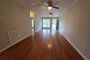 12724 Shannon Hills Dr, Houston, TX 77099 - Photo 1
