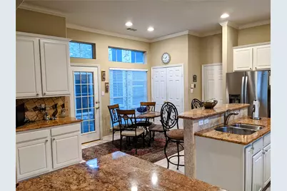 10114 Crescent Bluff Lane, Houston, TX 77070 - Photo 10