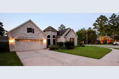 10114 Crescent Bluff Lane, Houston, TX 77070 - Photo 2