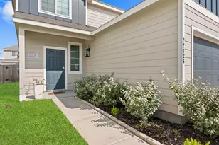 22126 Regal Heights Ln, Houston, TX 77073 - Photo 4
