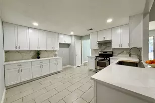 10722 Sashay Dr, Houston, TX 77099 - Photo 8