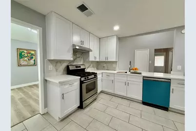 10722 Sashay Drive, Houston, TX 77099 - Photo 10