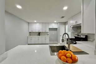 10722 Sashay Dr, Houston, TX 77099 - Photo 6