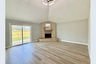 10722 Sashay Drive, Houston, TX 77099 - Photo 16
