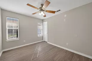 210 N Shirley Ln, Willis, TX 77378 - Photo 22