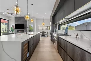 516 Reinerman St, Houston, TX 77007 - Photo 12