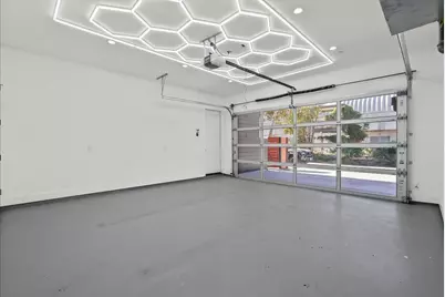 516 Reinerman Street, Houston, TX 77007 - Photo 42