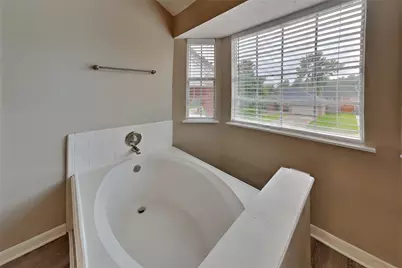 25806 Brickhill Drive, Spring, TX 77389 - Photo 10