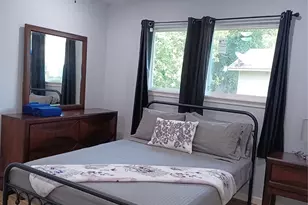 5815 Schevers St, Houston, TX 77033 - Photo 30